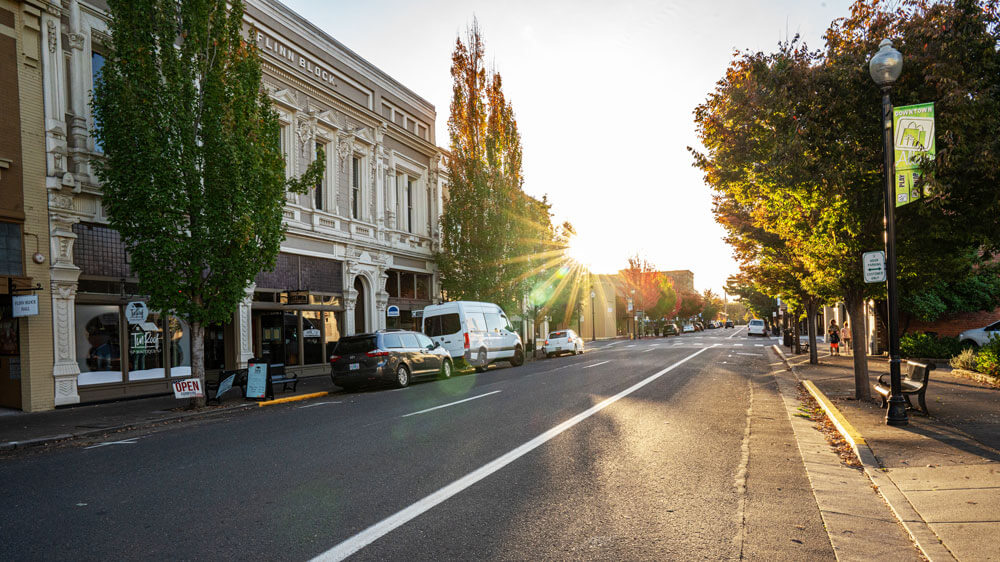 Street view of downtown Albany